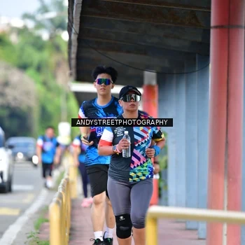 Runner Photo 7644445