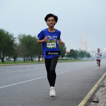 Runner Photo 7644455
