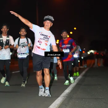 Runner Photo 7644457