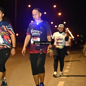 Runner Photo 7644495