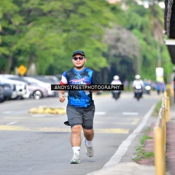 Runner Photo 7644505