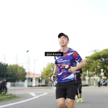 Runner Photo 7644517