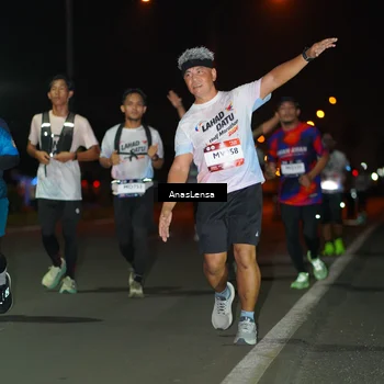 Runner Photo 7644550