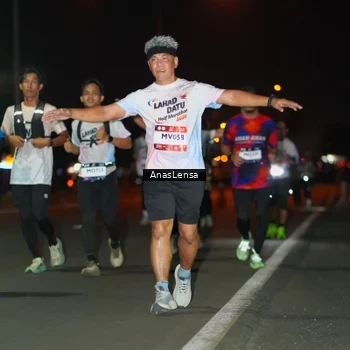 Runner Photo 7644552