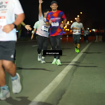 Runner Photo 7644575