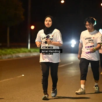 Runner Photo 7644603