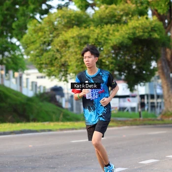 Runner Photo 7644610