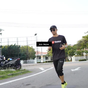 Runner Photo 7644648