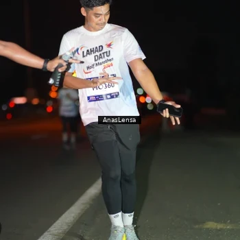 Runner Photo 7644673