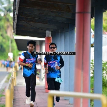 Runner Photo 7644715