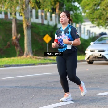 Runner Photo 7644736