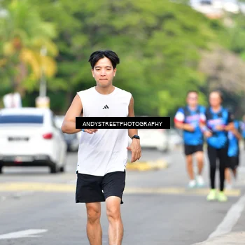 Runner Photo 7644756