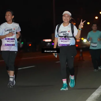 Runner Photo 7644813