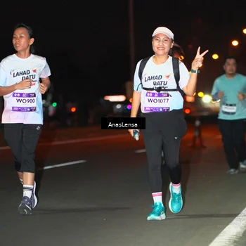 Runner Photo 7644819