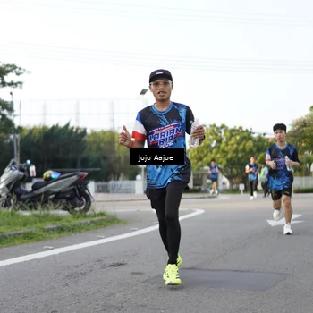 Runner Photo 7644844