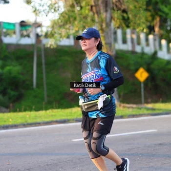 Runner Photo 7644885