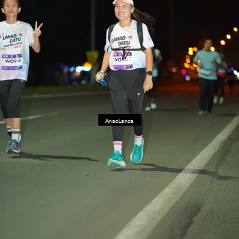 Runner Photo 7644904