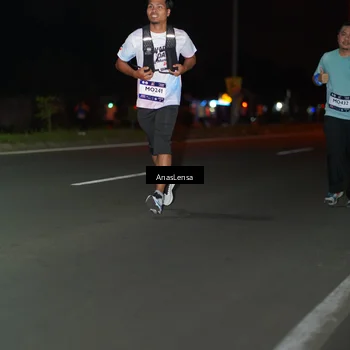 Runner Photo 7644906
