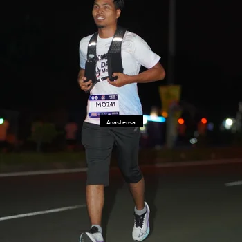 Runner Photo 7644912