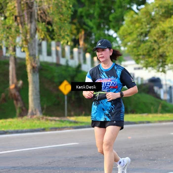 Runner Photo 7644920
