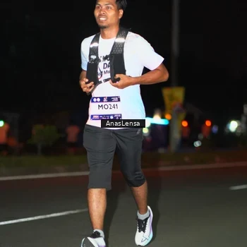 Runner Photo 7644928