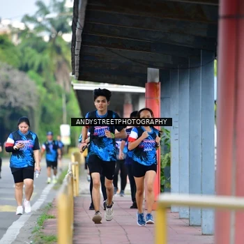 Runner Photo 7644929