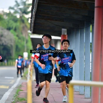 Runner Photo 7644975