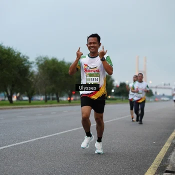 Runner Photo 7644998