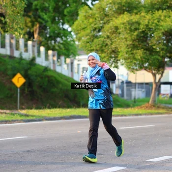 Runner Photo 7645007