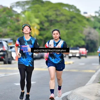 Runner Photo 7645016