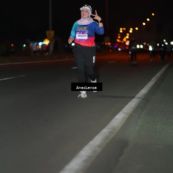 Runner Photo 7645019