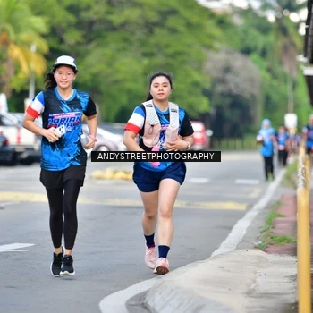 Runner Photo 7645021
