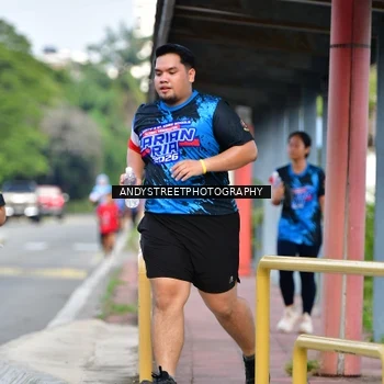 Runner Photo 7645023
