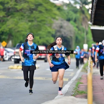 Runner Photo 7645050