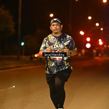 Runner Photo 7645060