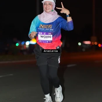 Runner Photo 7645079