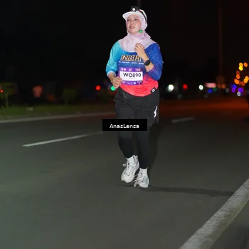 Runner Photo 7645084