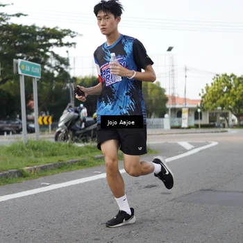Runner Photo 7645093