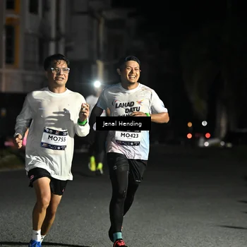 Runner Photo 7645094