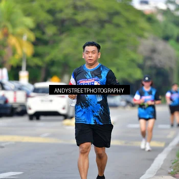 Runner Photo 7645107