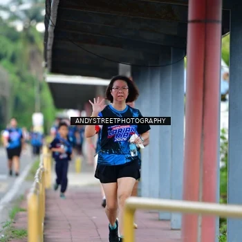 Runner Photo 7645111