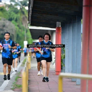 Runner Photo 7645136