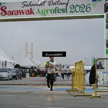 Runner Photo 7645145
