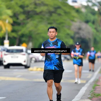 Runner Photo 7645148