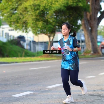 Runner Photo 7645149