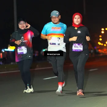 Runner Photo 7645156