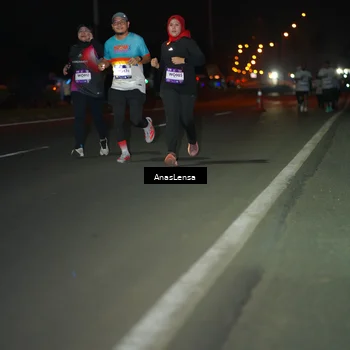 Runner Photo 7645172