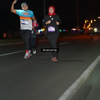 Runner Photo 7645176