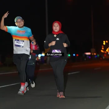 Runner Photo 7645183