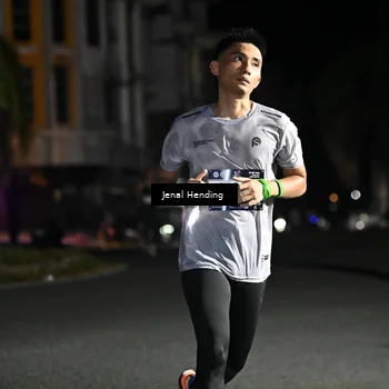 Runner Photo 7645184